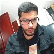 Lingüista con buenos conocimientos en filosofía y pedagogía